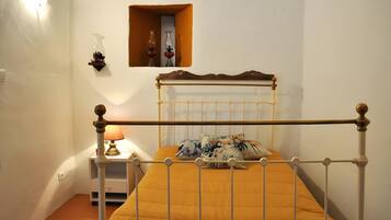 3 habitaciones, wifi gratis y ropa de cama