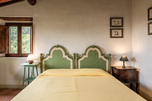 2 chambres, accès au Wi-Fi (inclus), literie fournie