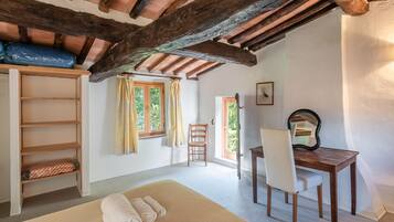 2 chambres, Wi-Fi gratuit, draps fournis