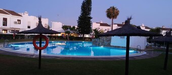 Apartment 'Dos Dormitorios' with Shared Pool, Private Terrace and Shared Garden