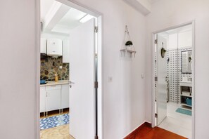 Interior - Holiday Home 'Amarela' with Private Terrace and Wi-Fi (Tavira)