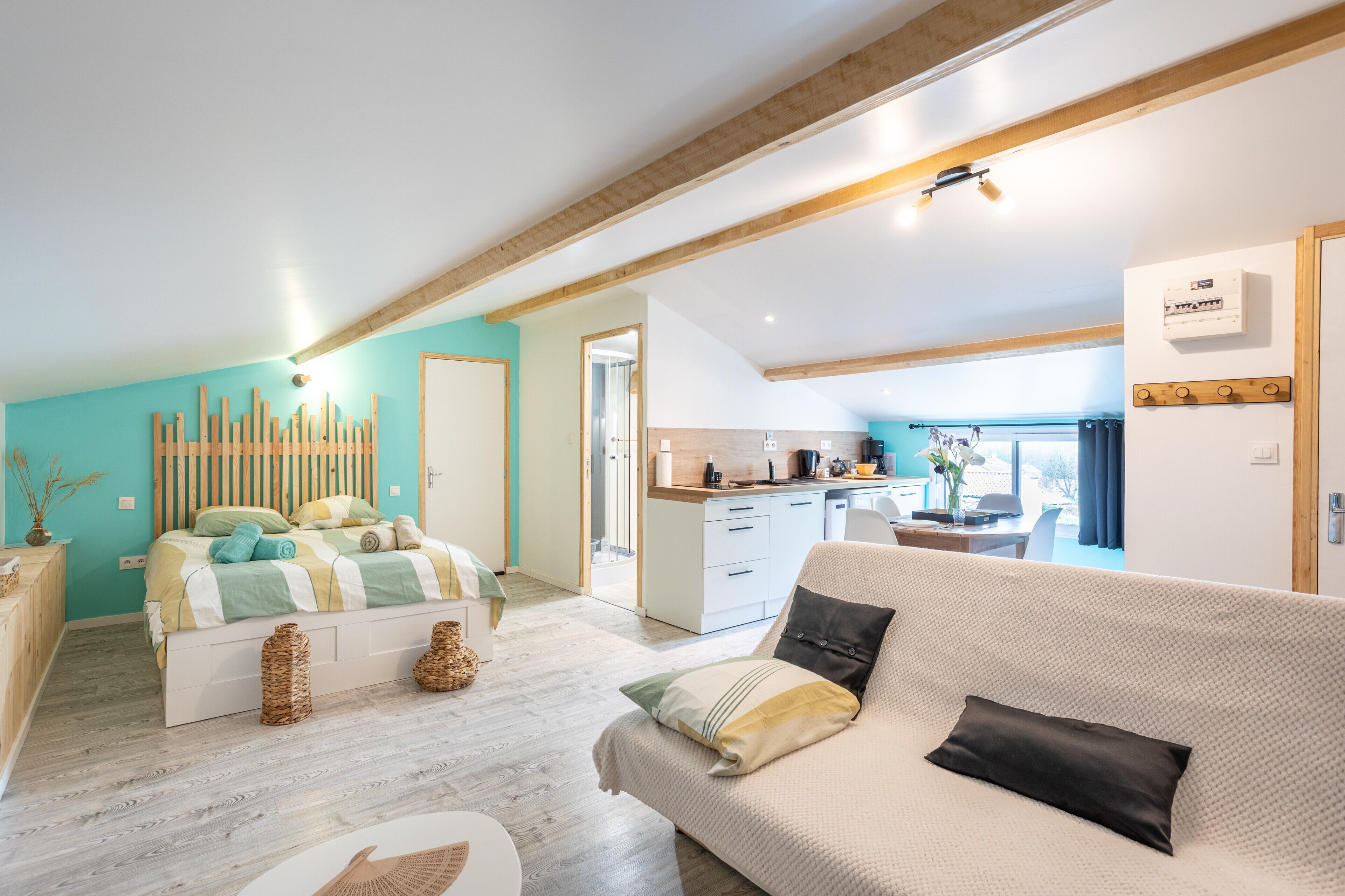 Wi-Fi gratuit, draps fournis