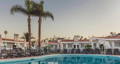 'Verde' with Shared Pool, Wi-Fi and Air Conditioning