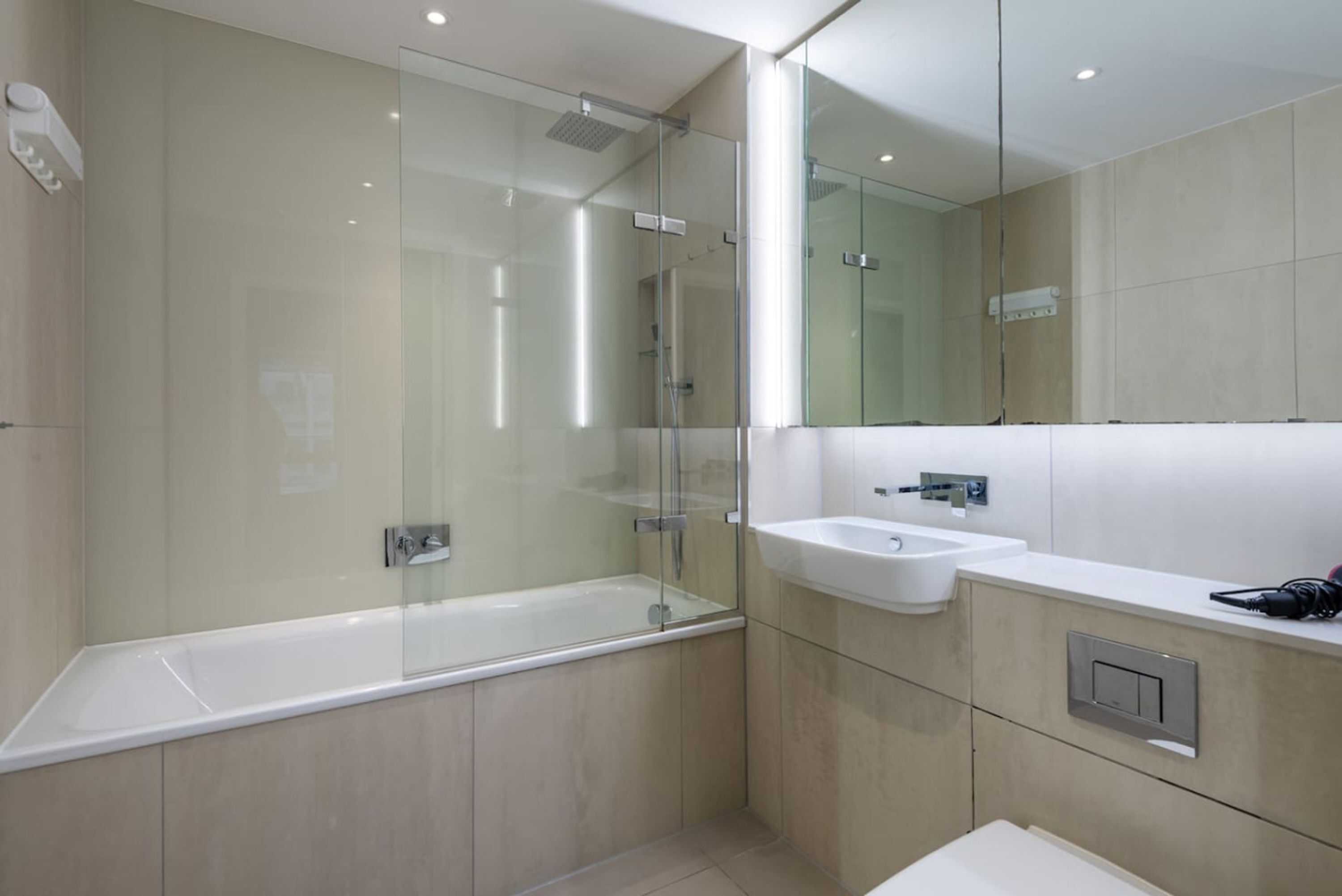 House | Bathroom