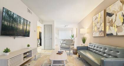 Cozy 2-bedroom apartment in peaceful Austin with WiFi, AC