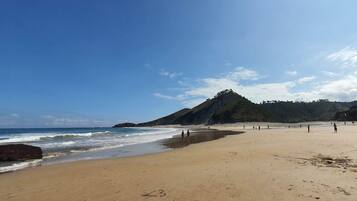 Playa en los alrededores