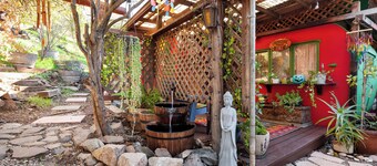 Topanga Canyon Hippie Creekside Trailer