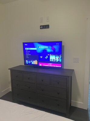 1 bedroom, iron/ironing board, WiFi, bed sheets - Private studio in Cedar Park, TX (Cedar Park)