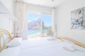 2 bedrooms, free WiFi