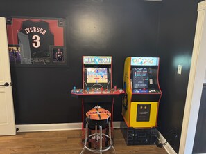 Games room - 4BR Home w/ Heated Pool, Arcade & More – less than 10 Min from Airport (Plainfield)