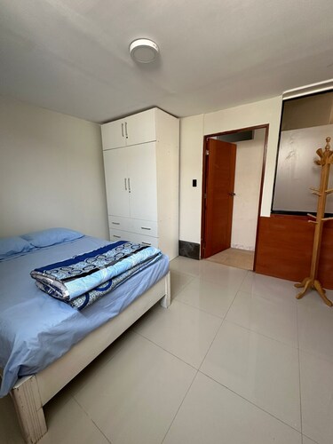 BEACH HOUSE IN SAN BARTOLO, PETS WELCOME