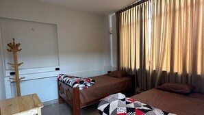 Unclassified image, 5 of 13, button - BEACH HOUSE IN SAN BARTOLO, PETS WELCOME (San Bartolo)