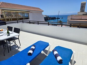 Outdoor dining - Arena Paradise (Puerto de Santiago)