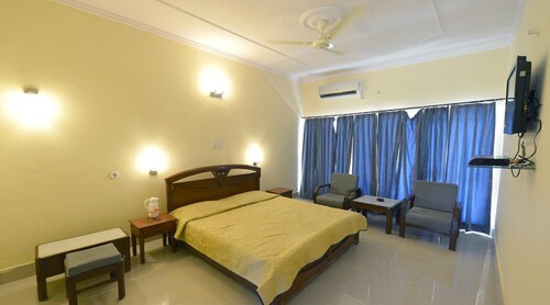 Shikra Tourist Resort