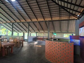 Restaurant - Hong Sau Resort (Sakleshpur)