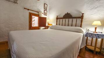6 bedrooms, internet