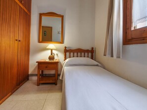 6 bedrooms, internet