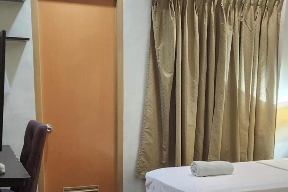 Chambre Double ou avec lits jumeaux, non-fumeurs, rez-de-chaussée | Literie de qualité supérieure, surmatelas, bureau, Wi-Fi gratuit