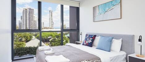 1 habitación, tabla de planchar con plancha, wifi y ropa de cama