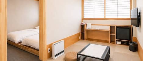 Luxury Twin Room, Slope side | Living area