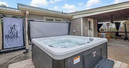 Fifty MORE Shaydes Of Play-the perfect private oasis for a couple 2 explore&play