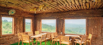 Thanh Binh Homestay Mang Den 37 Ho