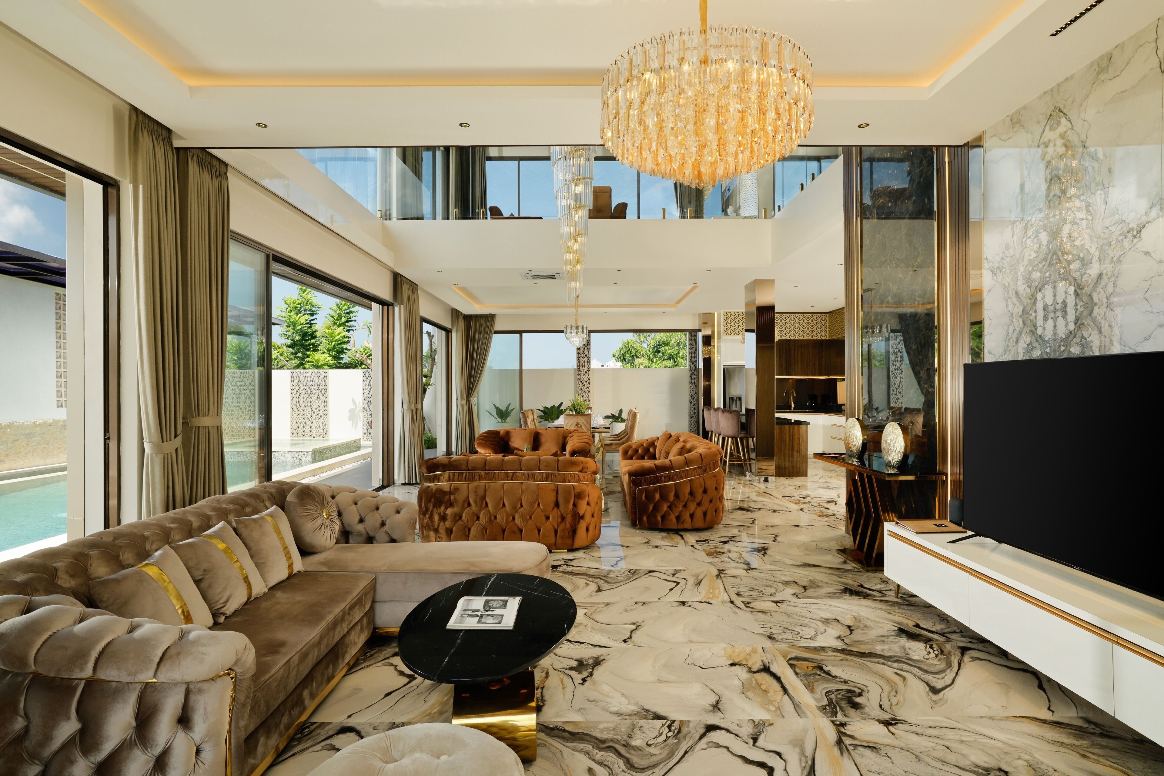 Villa, 4 Schlafzimmer, eigener Pool | Wohnzimmer | 44-Zoll-LCD-Fernseher mit Kabelempfang