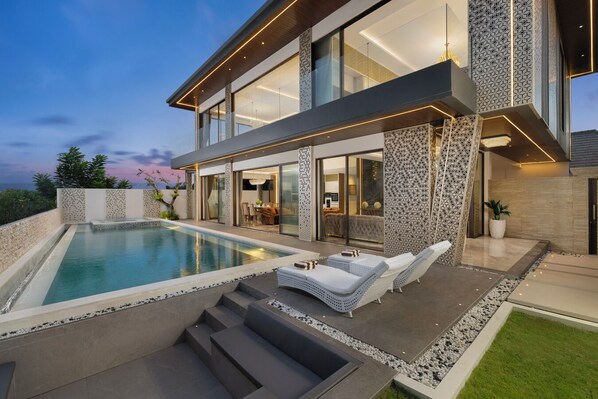 Front of property - Villa Kalem Uluwatu by Nakula (Ungasan)