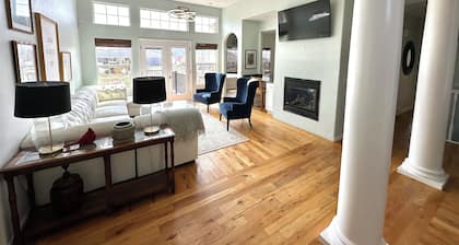 Tesla Charger-11 Beds-Large Home at the Mouth of Ephraim Canyon.