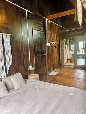 Penthouse Deluxe | 1 chambre, espace de travail pour ordinateur portable