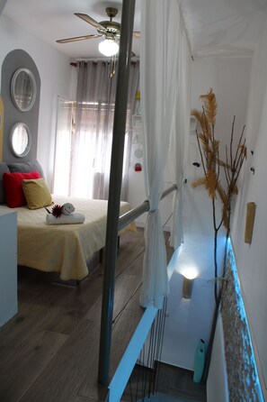 4 slaapkamers, een bureau, gratis wifi, beddengoed