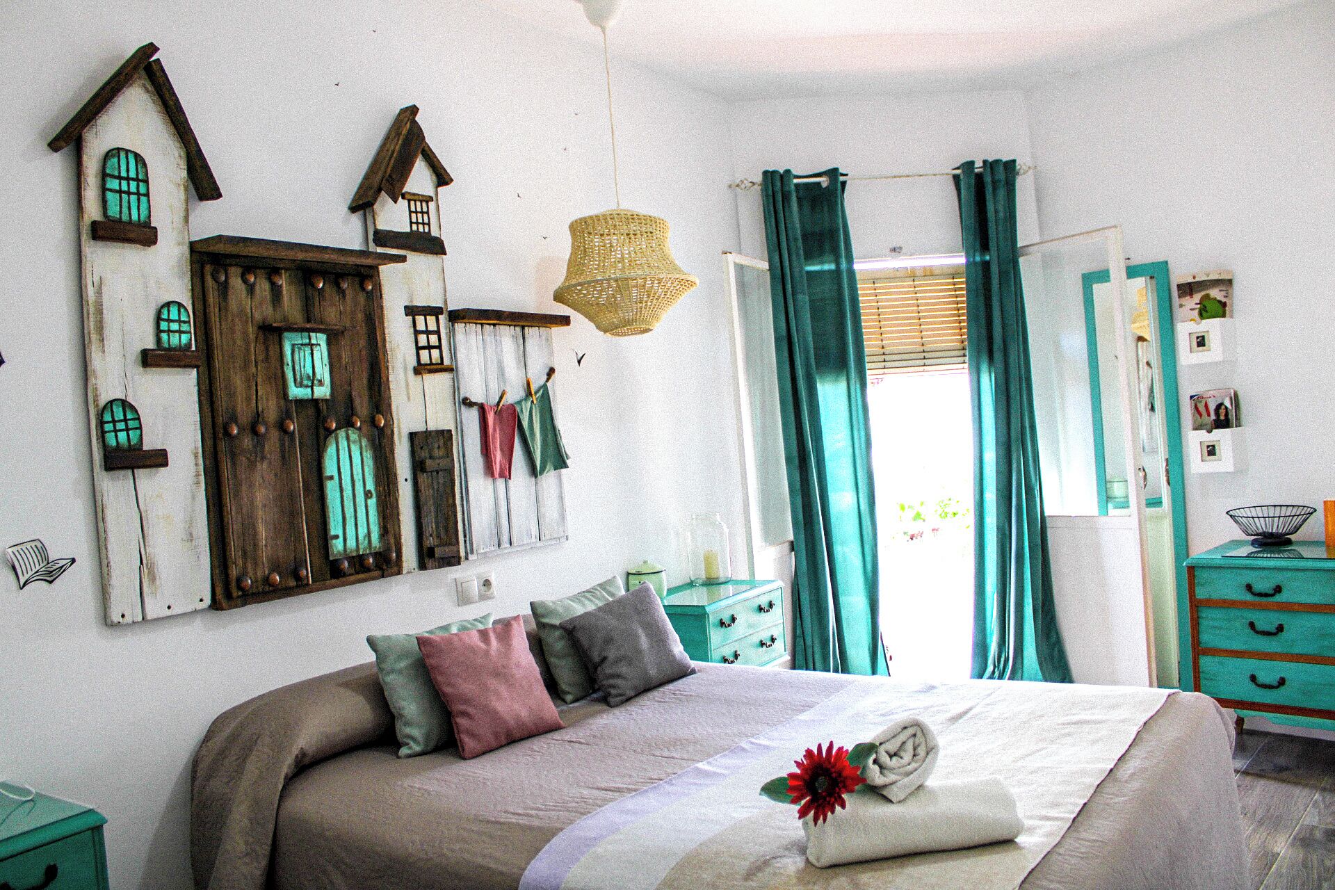 4 Schlafzimmer, Schreibtisch, kostenloses WLAN, Bettwäsche