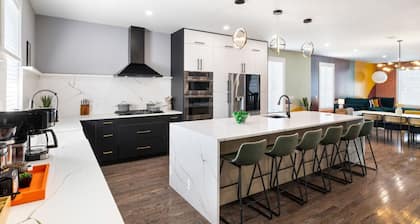 ★ HostWise Stays ★ Stylish Homes with Rooftop Decks, BBQ & Parking