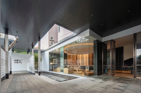 Exterior. SHIJING HOTEL