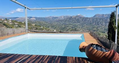 Cortijo Montesueños with views by At Home Costa del Sol