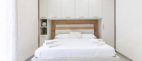 1 chambre, fer et planche Ă repasser, Wi-Fi, literie fournie