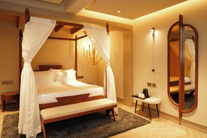 Desk, rollaway beds, free WiFi, bed sheets - Maison de Zen (Ooty)