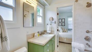 Hair dryer, towels