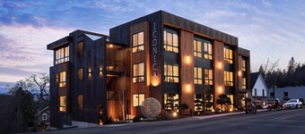 Two-bedroom suite-located downtown White Salmon, Suite 3 at The Iconica
