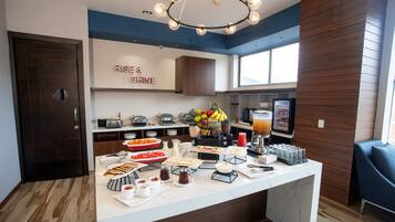 Free daily buffet breakfast