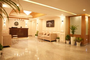 Reception - Pristine Pavilion Hotel (Shillong)