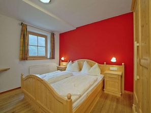7 camere