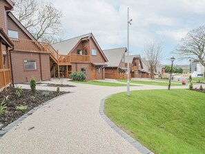 Exterior - Luxury Lodge 46 (Rhyl)