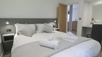 1 bedroom, individually decorated, individually furnished, free WiFi