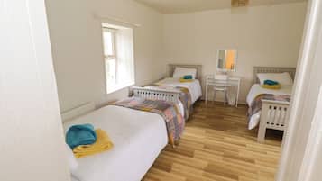 2 bedrooms, individually decorated, individually furnished, free WiFi