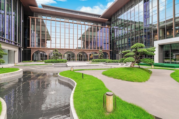 Exterior - LN DONGFANG Changzhou Island Guangzhou - Free shuttle bus services will be provided during Canton Fair (Guangzhou)