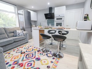 Interior - Dolly Dream (Weymouth)