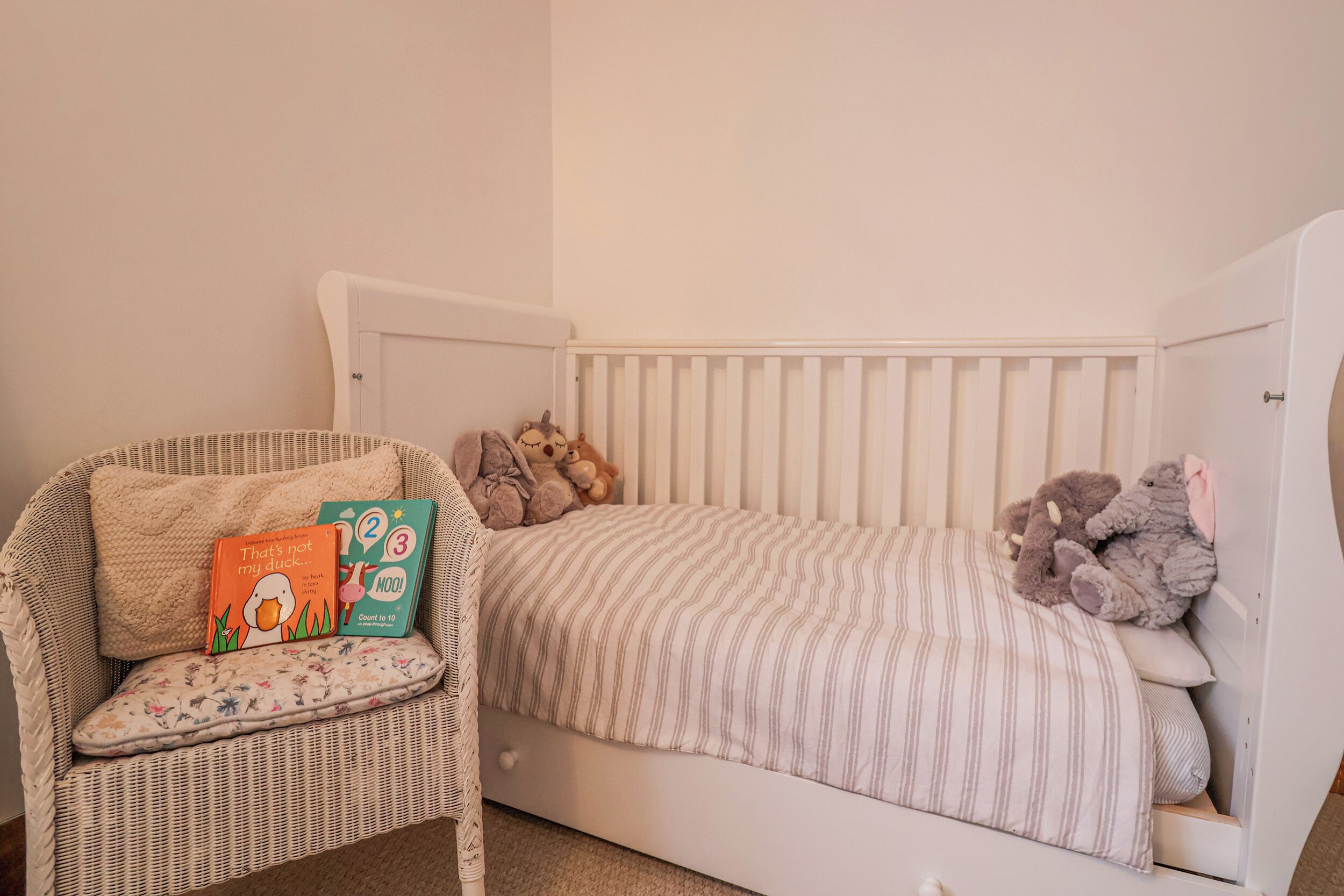 4 soverom, individuelt dekorert og individuelt innredet