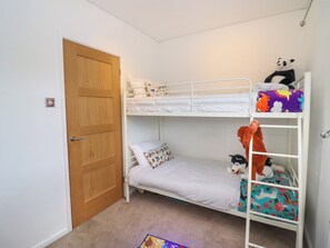 7 bedrooms, individually decorated, individually furnished, free WiFi