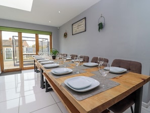 Dining - The Bullseye (Stonehouse)